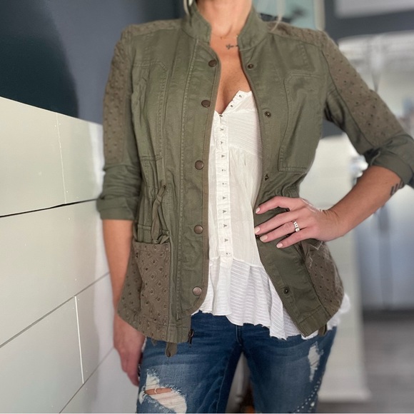 Military Jacket with Eyelet detail small - Picture 9 of 13